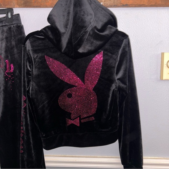 PLAYBOY Black and Pink Velour Set - Picture 4 of 10